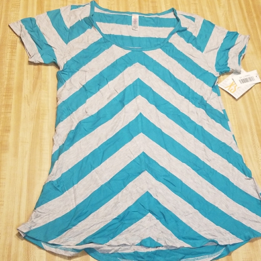 LuLaRoe Classic T
